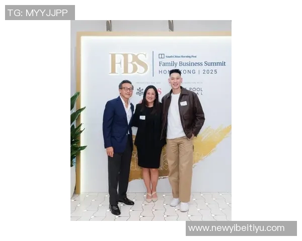 书豪香港企业峰会之旅与蔡老板姚明相聚并畅游迪士尼乐园