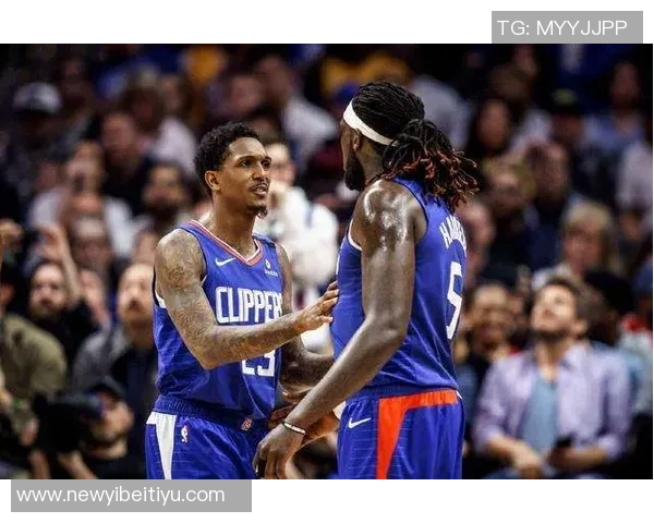 贝弗利认为快船应保留鲍威尔和米尔斯比尔更适合替补角色 贝弗利认为快船应保留鲍威尔和米尔斯比尔更适合替补角色