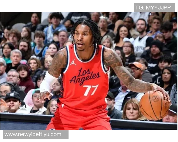 小波特高效表现15投12中独得30分4篮板5助攻3抢断令人赞叹不已 小波特高效表现15投12中独得30分4篮板5助攻3抢断令人赞叹不已