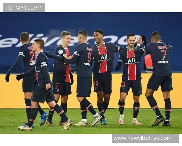 拜仁海报预热巴黎对决欧冠迎来巅峰对抗盛宴 拜仁海报预热巴黎对决欧冠迎来巅峰对抗盛宴