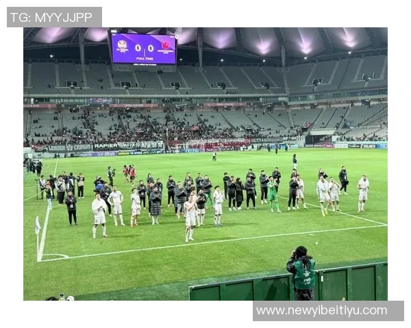 成都蓉城与首尔FC战平罗慕洛伤退泪洒赛场林加德与莱切特发生冲突